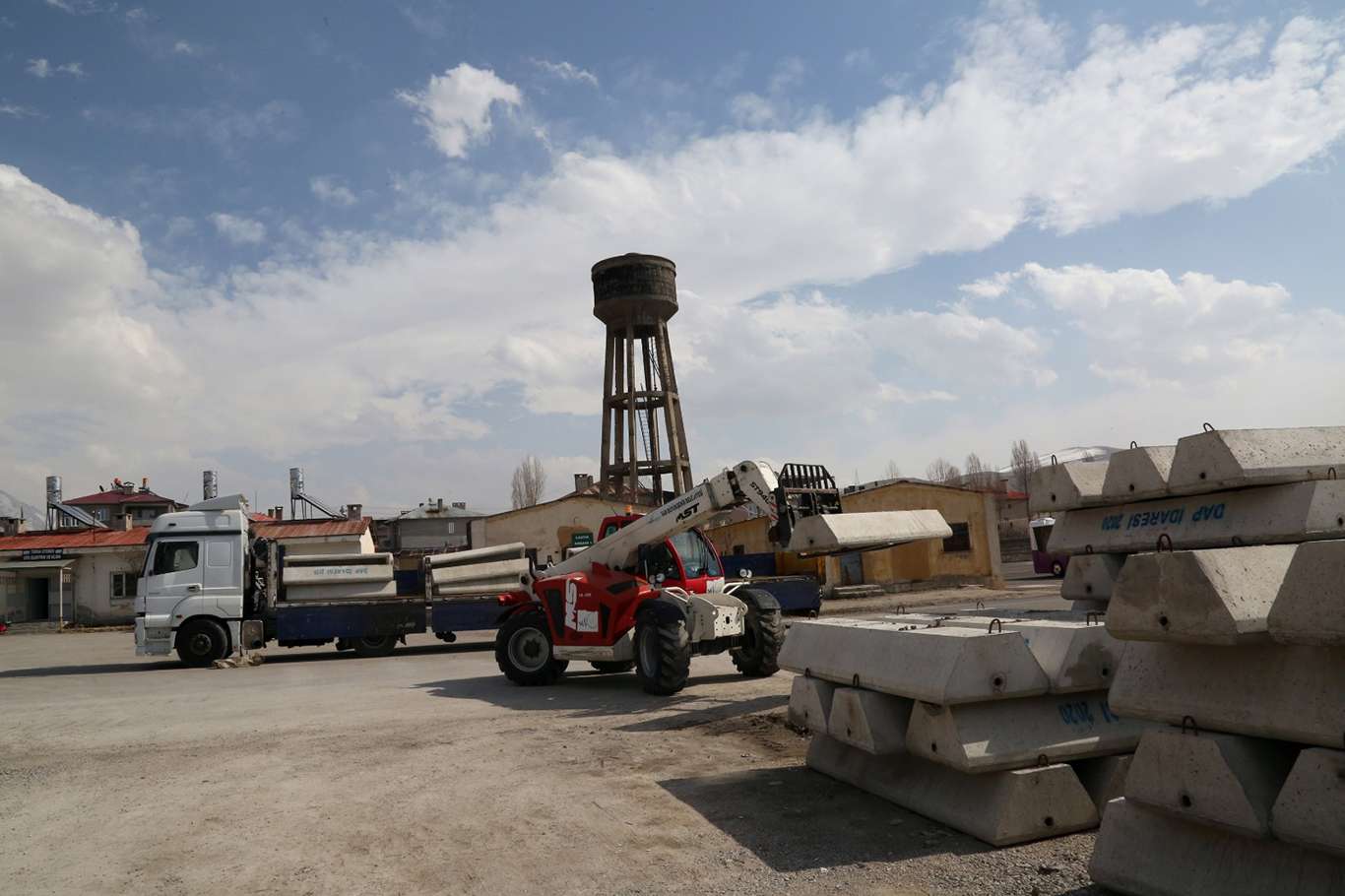 Van'da 2 bin 500 hayvan içme suyu sıvatı kurulacak